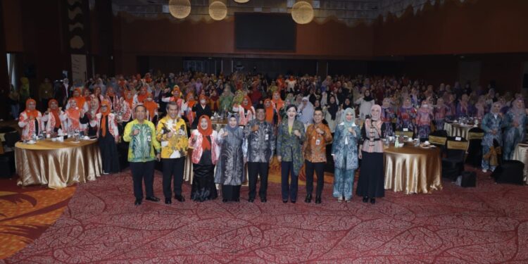 OJK Edukasi Perempuan Tingkatkan Literasi Keuangan