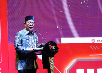 GUBERNUR Kalsel Sahbirin Noor saat Women’s Talk: Wanita Cerdas Keuangan, Ciptakan Keluarga Sejahtera.