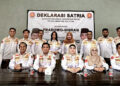 KETUA PD Satria Kalsel, Jihan Hanifha beserta jajarannya foto bersama usai mendeklarasikan Gibran jadi Cawapres Prabowo.