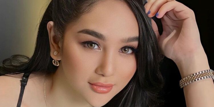 Klaim Punya Bukti Perselingkuhan Randy