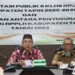 PJ Bupati Tapin M Syarifudin MPd bersama Kepala DLH Ir H Nordin MS saat membuka kegiatan konsultasi publik II KLHK RPJPD Tahun 2025-2045, Selasa (28/11).