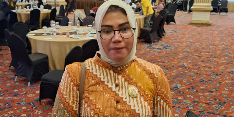 Dr AndiĀ TenriĀ Sompa