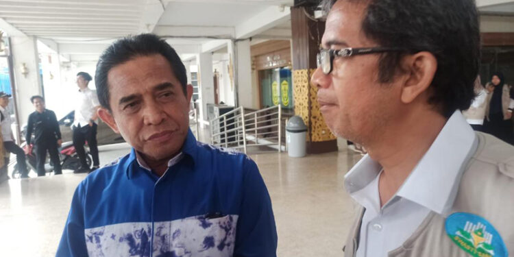 WAKIl Walikota Banjarmasin H Arifin Noor dan Ketua FKS Banjarmasin Drs Faturrahman.