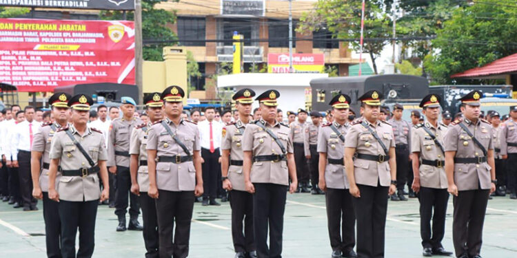 ACARA sertijab Polresta Banjarmasin, Senin (11/12).