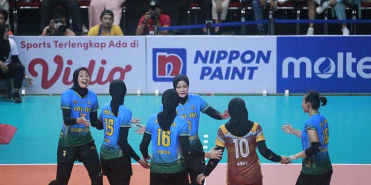 Tim putri TNI AU kemenangan 3-0 (25-23, 25-17, 25-21) atas Petrokimia.
