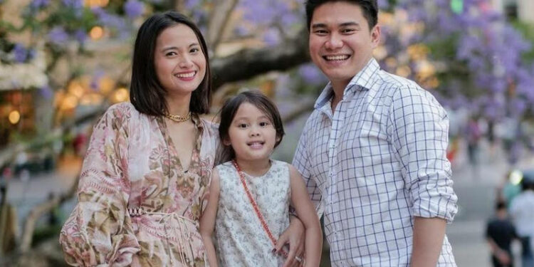 Acha Septriasa dan keluarga