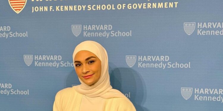 Putri Zulkifli Hasan