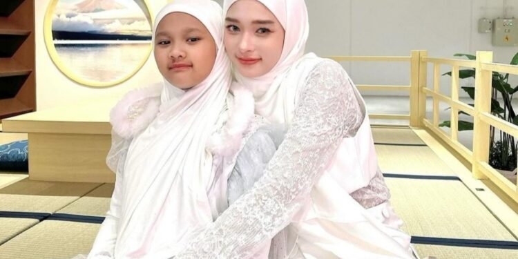 Starla Rhea Idola Virgoun dan Inara Rusli