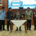 Sekdaprov Kalimantan Selatan, HM Syarifuddin saat menandatangani berita acara launching aplikasi “SINAR” Biro Kesra Setdaprov Kalsel