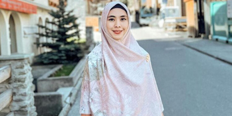 Oki Setiana Dewi