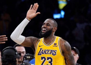 Guard Los Angeles Lakers, LeBron James (Foto: AP Photo)
