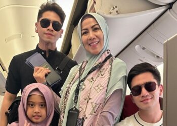 Venna Melinda dan keluarga
