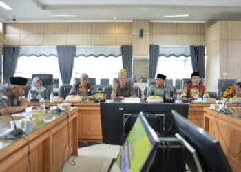 Komisi II DPRD Provinsi Kalimantan Selatan saat menerima kunker dari Komisi B DPRD Provinsi Jatim(