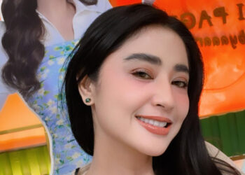 Dewi Perssik