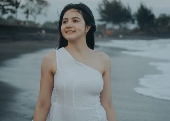 Bulan Sutena