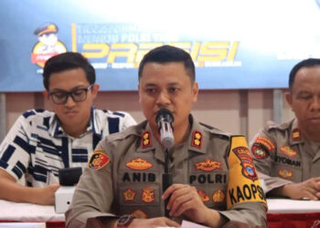 Kapolres Tabalong jajaran Polda Kalimantan Selatan, AKBP Anib Bastian di Tanjung, saat penyampaikan keterangan pers.