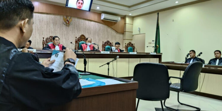 SUASANA sidang PK di Pengadilan Tipikor Banjarmasin, Senin (26/2).