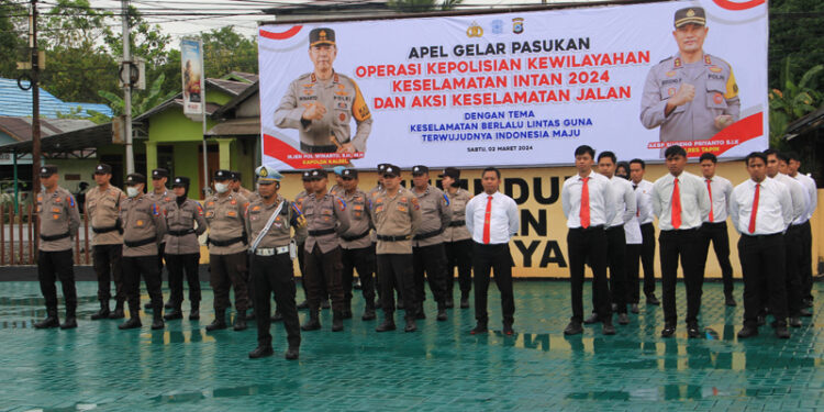 SUASANA apel gelar pasukan Operasi Kepolisian Kewilayahan Keselamatan 2024 yang di gelar Polres Tapin, Sabtu (2/3).