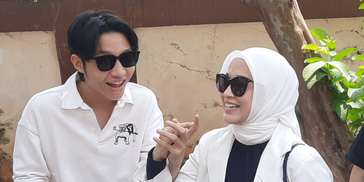 Kiesha Alvaro dan Okie Agustina