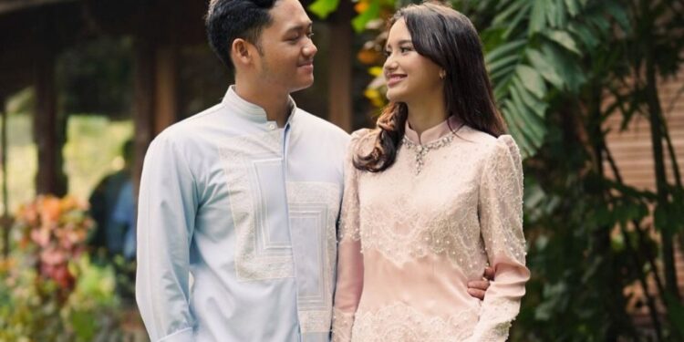 Azriel Hermansyah dan Sarah Menzel