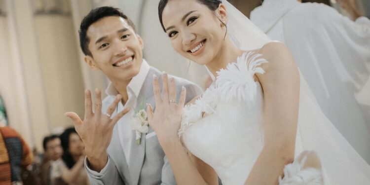 Jonatan Christie dan Shanju