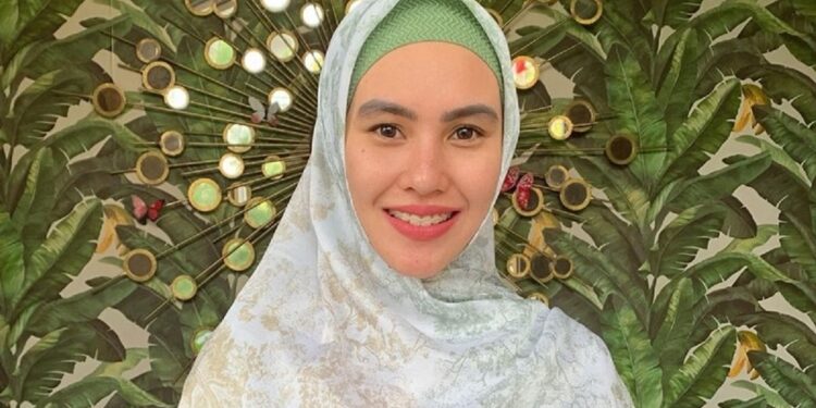 KartikaKartika Putri