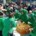 SUASANA kegiatan pasar murah yang di gelar Kodim 1010 Tapin bersama gerakan pangan murah dalam rangka pengendalian inflasi daerah dan stabilitas harga pangan di Lapangan Dwi Darma Rantau, Selasa (2/4).