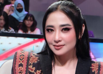 Dewi Perssik