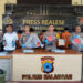 POLRES Balangan saat press release pengungkapan kasus selama Operasi Sikat Intan 2024.