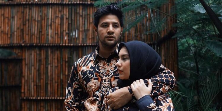 Irish Bella dan Ammar Zoni