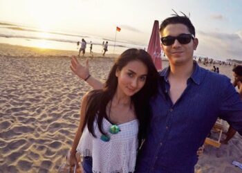 Tengku Dewi dan Andrew Andika.