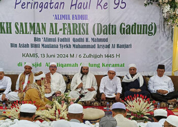 SUASANA peringatan haul ke-59 Syekh Salman Al-Farisi di Mesjid Al-Istiqamah Gadung Keramat, Kecamatan Bakarangan. Kamis (13/6).