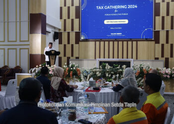 PJ Bupati Tapin M Syarifuddin saat memberikan sambutan pada acara Tax Gathering yang diadakan KPP Pratama Barabai, Rabu (3/7).