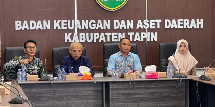 Sekda Tapin Hadiri Rapat Persiapan Pelaksanaan Baayun Maulid