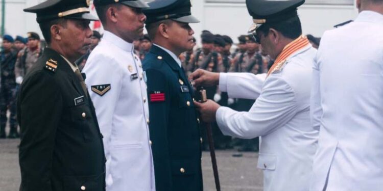 Paman Birin Pimpin Peringatan HUT ke-79 TNI