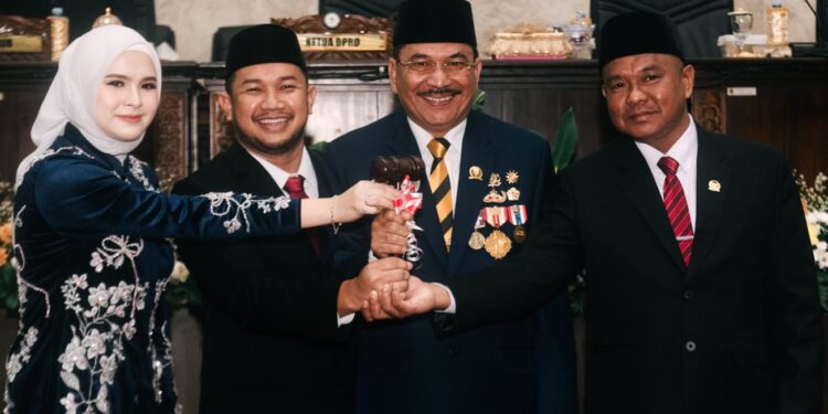 Gubernur Paman Birin Ajak Ketua DPRD dan Jajaran Memperkuat Sinergitas