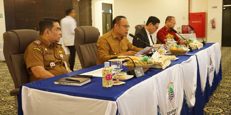 SUASANA sosialisasi yang di gelar Kantor Pertanahan Nasional di Aula B Lantai II Kantor Bupati Kotabaru, Senin (11/8).