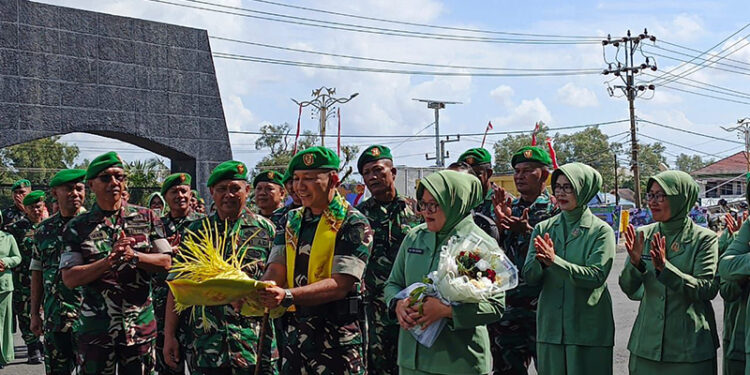 ACARA pisah sambut Dandim 1004 Kotabaru, Jumat (15/8).