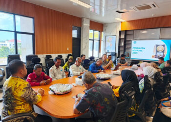 PEMKAB Kotabaru saat menggelar rakor persiapan penilaian Adipura 2025, Kamis (2/10).