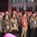 Wakil Gubernur (Wagub) Kalimantan Selatan, Hasnuryadi Sulaiman saat mengunjungi sejumlah produk kerajinan lokal di lokasi Trade Expo Indonesia (TEI) ke-40 di Indonesia Convention Exhibition (ICE) BSD City, Tangerang Selatan