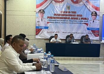 Tim Pertimbangan Izin Pengangkatan Anak (PIPA) Tahun 2025 saat melaksanakan sidang untuk penangkatan anak asuh di Kalsel