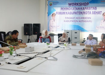 BAPPERINDA Kotabaru saat menggelar Workshop Penguatan Kapasitas Forum Kecamatan Sehat dan Pokja Desa Sehat di Ruang Rapat Pulau Inspirasi, Jumat (5/12).