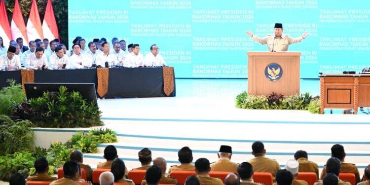 Gubernur dan Wagub Ikuti Rakornas Bersama Presiden