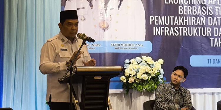 INSPEKTORAT Kotabaru saat meluncurkan Aplikasi E-Hebat di Ballroom Hotel Grand Surya Kotabaru, Rabu (11/2).