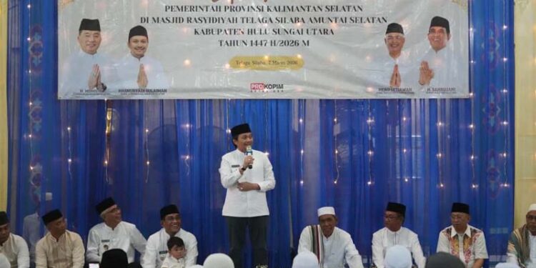 Wakil Gubernur (Wagub) Kalimantan Selatan, H Hasnuryadi Sulaiman saat menyampaikan sambutan pada kegiatan kunjungan Safari Ramadan 1447 Hijriah di Kabupaten Hulu Sungai Utara