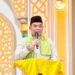 SEKDA Kotabaru Eka Saprudin saat memberikan sambutan pada safari ramadhan di Masjid Jami Ar-Rahman, Desa Sungai Bali, Kecamatan Pulau Sebuku, Rabu (11/3).