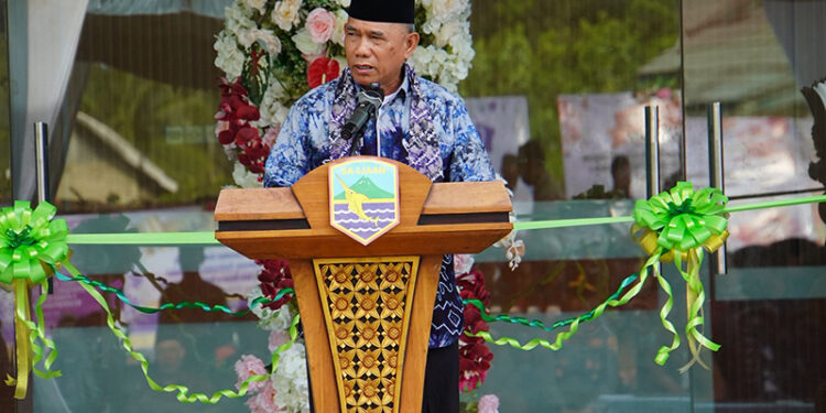 BUPATI Kotabaru H Muhammad Rusli.