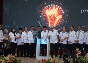 PLH Sekretaris Daerah Provinsi Kalsel H Subhan Nor Yaumil saat membuka Public Communication Summit 2026 di Gedung Mahligai Pancasila Banjarmasin, Rabu (3/6).