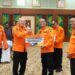 GUBERNUR Kalimantan Selatan H Muhidin didampingi Kepala BPBD Provinsi Kalsel Ronny Eka Saputra di sela Rapat Koordinasi (Rakor) Karhutla tahun 2026 menyerahkan bantuan alat pemadam kebakaran kepada empat daerah di Kalsel.