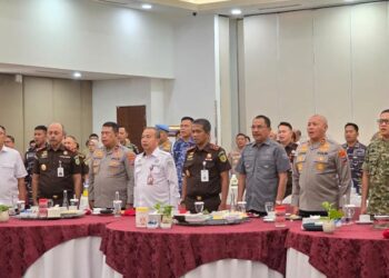 Sekdaprov Kalimantan Selatan, HM Syarifuddin saat menghadiri Coffee Morning Forum Koordinasi Pimpinan Daerah (Foropimda) yang diinisiasi Kapolda Kalsel, Irjen Pol Dr Rosyanto Yudha Hermawan, di Banjarmasin